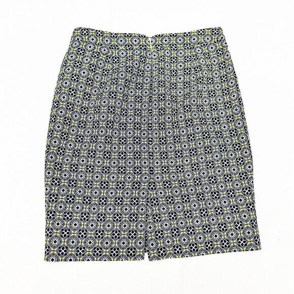 J. Crew The Pencil Skirt Patterned Straight Back Slit Size 4 - Picture 4 of 5